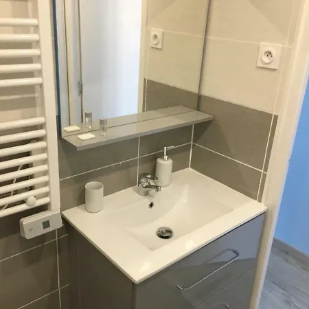 Sublime Studio Au Coeur Historique De Lägenhet Fréjus